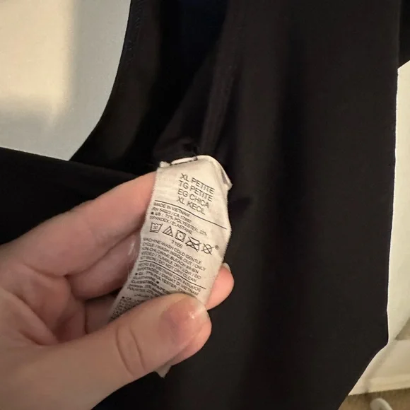 Old Navy Black Petite Body Suit - Picture 4 of 6